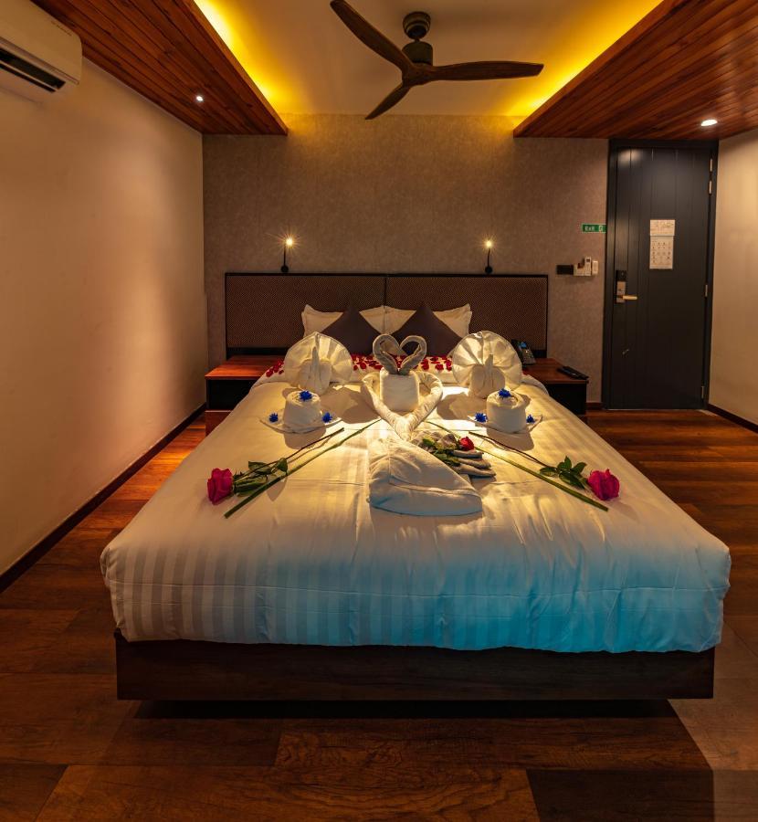 Chen Beach Inn Хулхумале Экстерьер фото